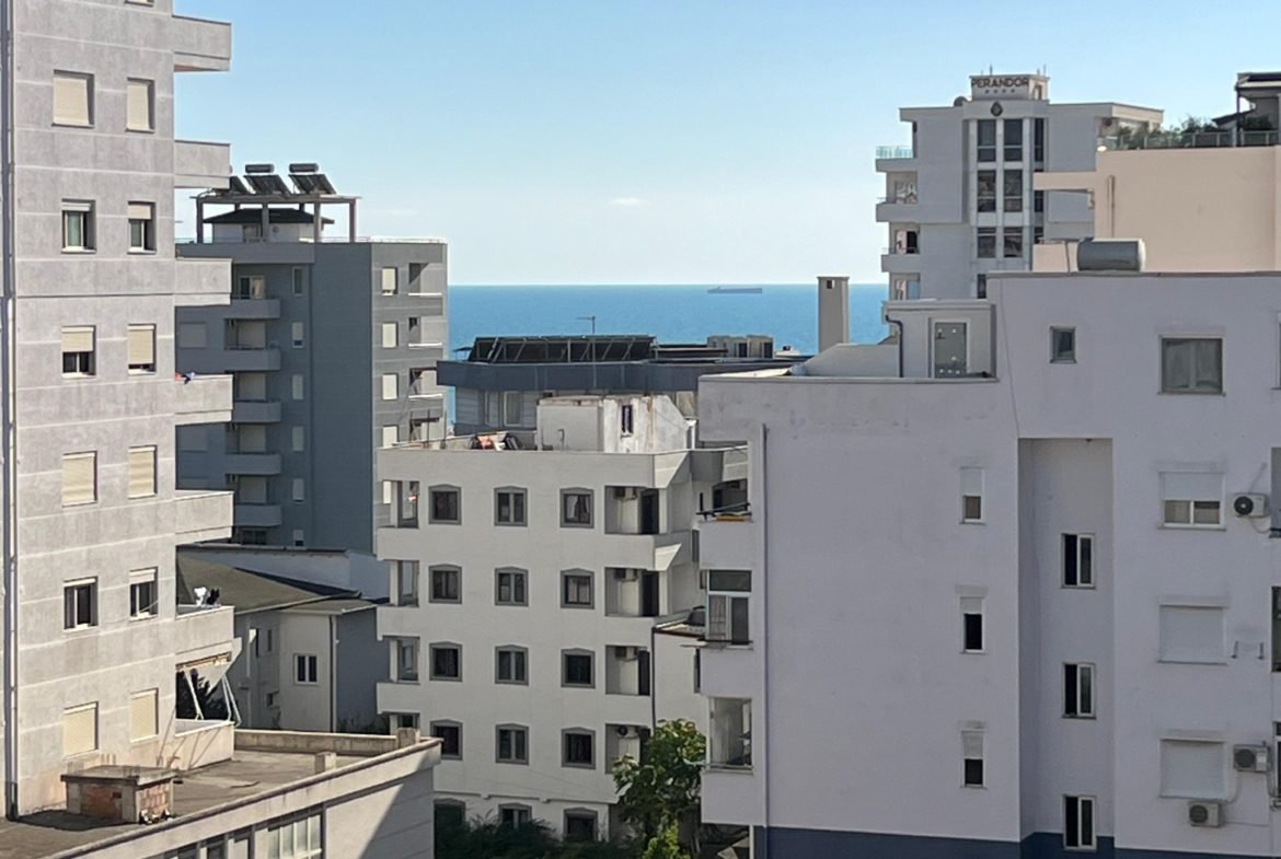 Apartament ne shitje Plazh