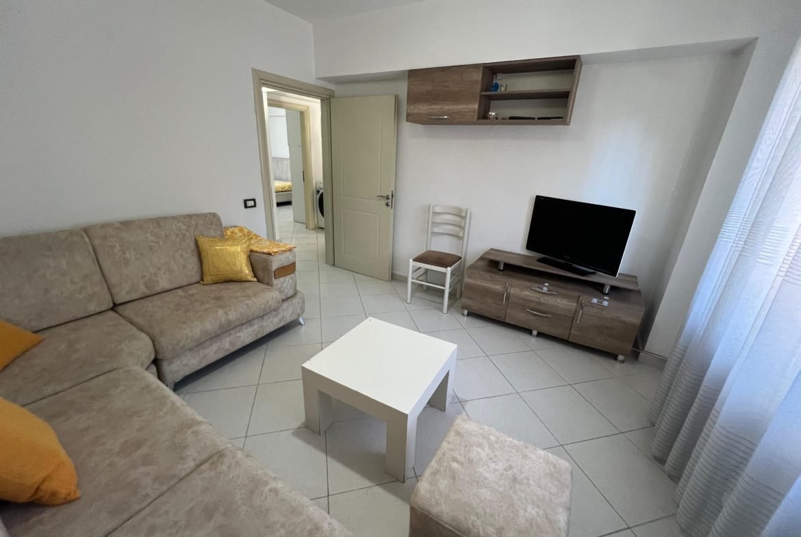 Apartament me Qira pranë Spitalit – Durrës