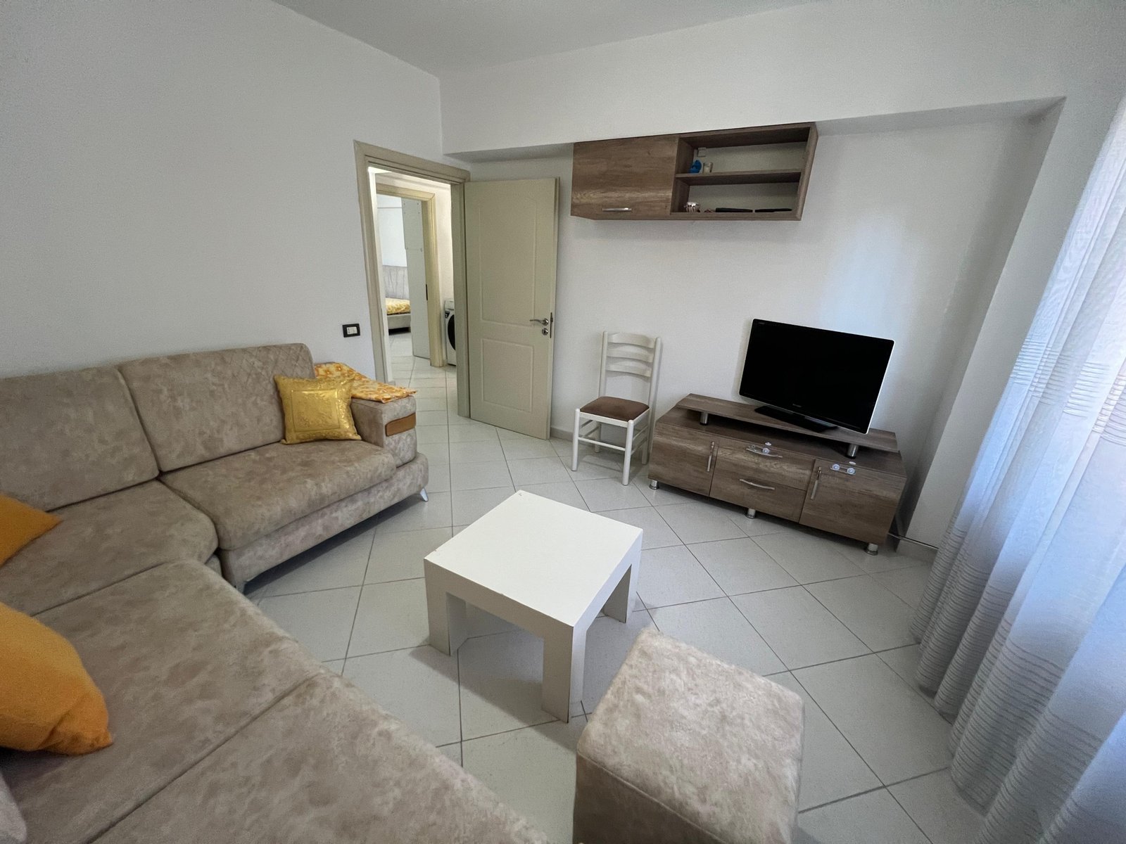 Apartament me Qira pranë Spitalit – Durrës