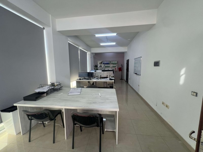 Dyqan ne Shitje Durres