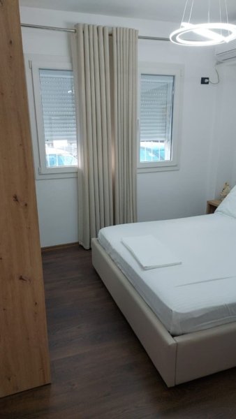 Apartament 1+1 me qira – Pallati i Sportit, Durrës