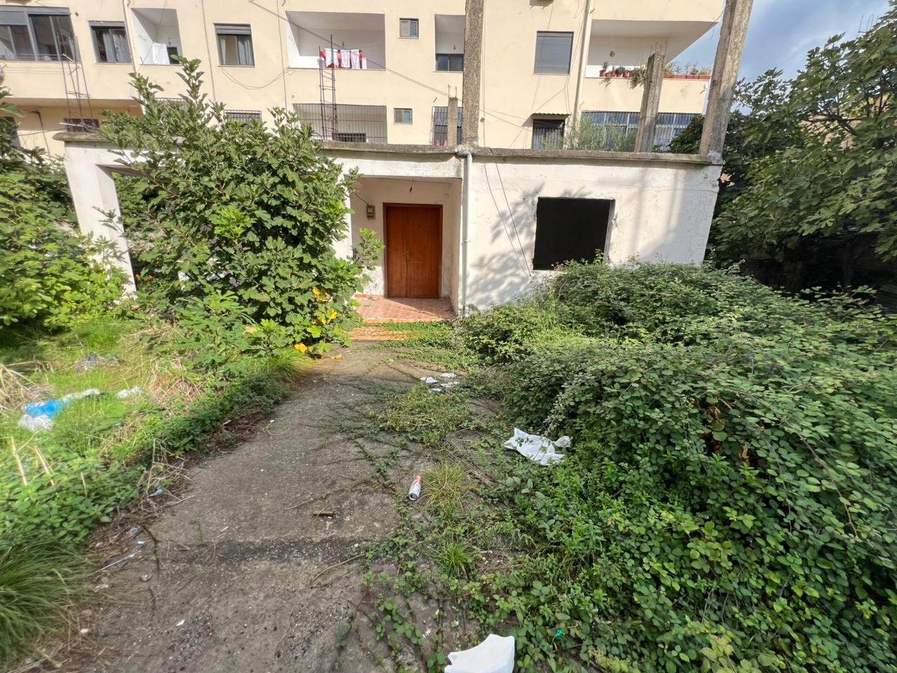 Shitet shtëpi private në qendër të Durrësit