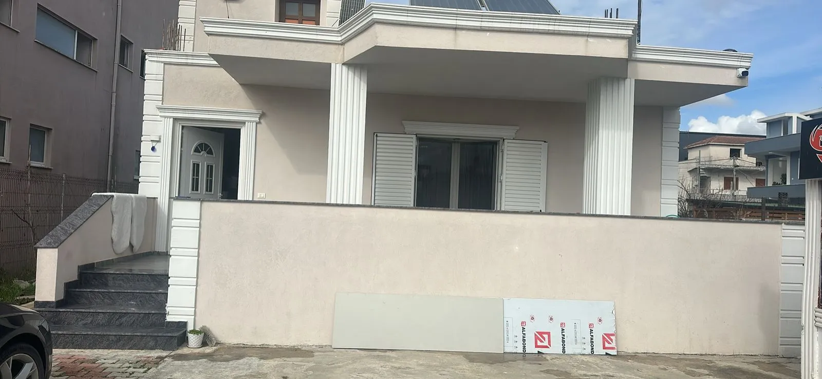 House For Sale in Kenete Durres