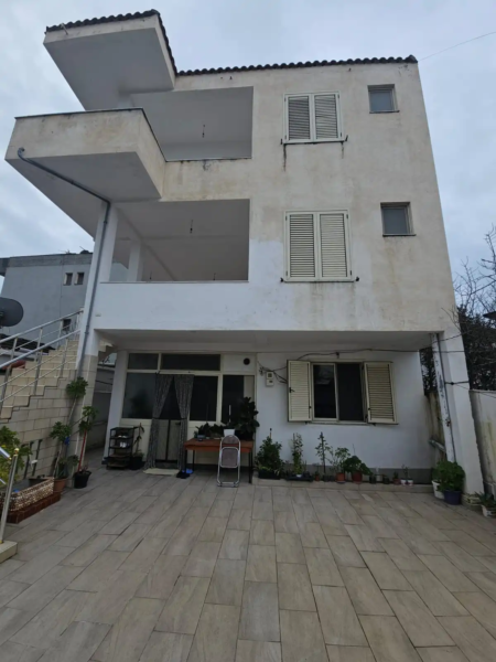 Villa for sale Durres Beach