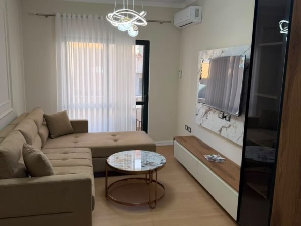 1+1 apartment for sale in Shkëmbi i Kavajës near Hotel Majestik