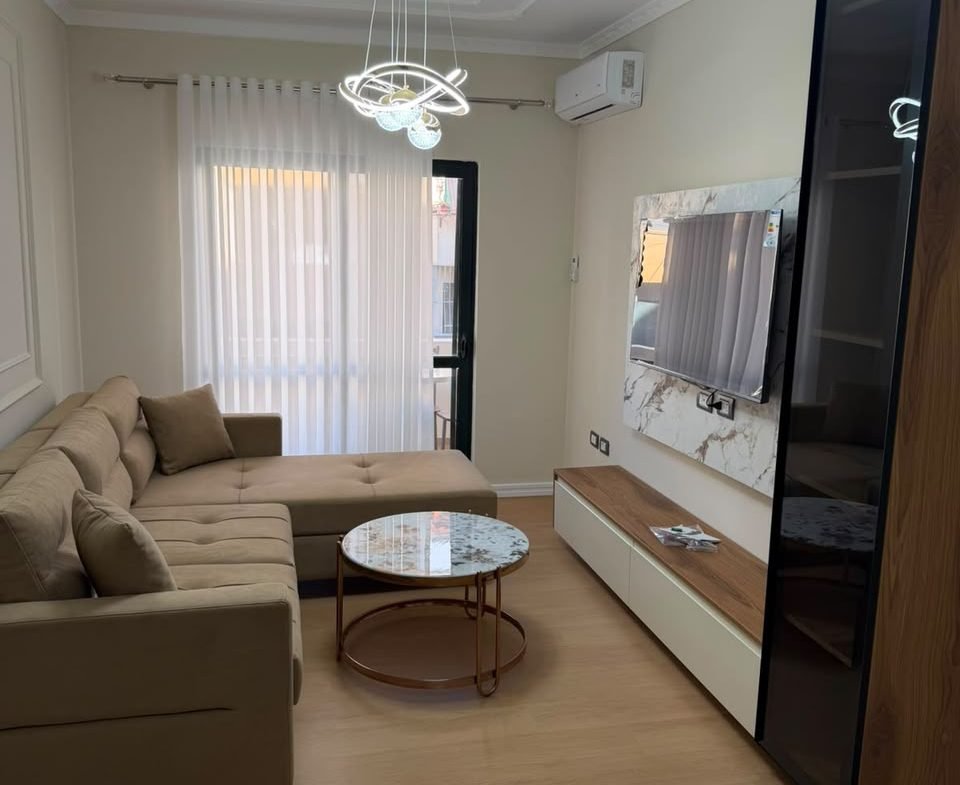 1+1 apartment for sale in Shkëmbi i Kavajës near Hotel Majestik