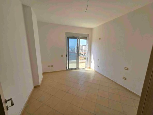 2+1 apartment for sale in Shkëmbi i Kavajës, Durrës with sea view