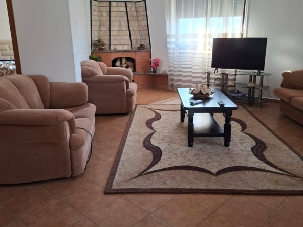 1+1 apartment for rent in Bora and Sara, 200 m²