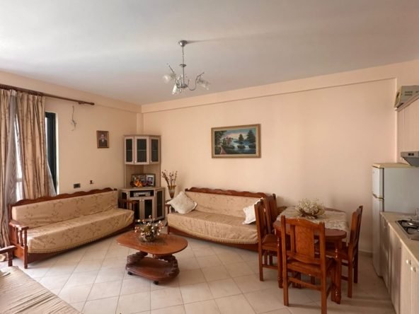 2+1 apartment floor plan in Mali i Robit