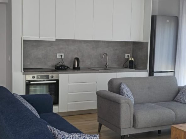 Duplex for sale in Golem, Viena Street, 123 m² with parking space