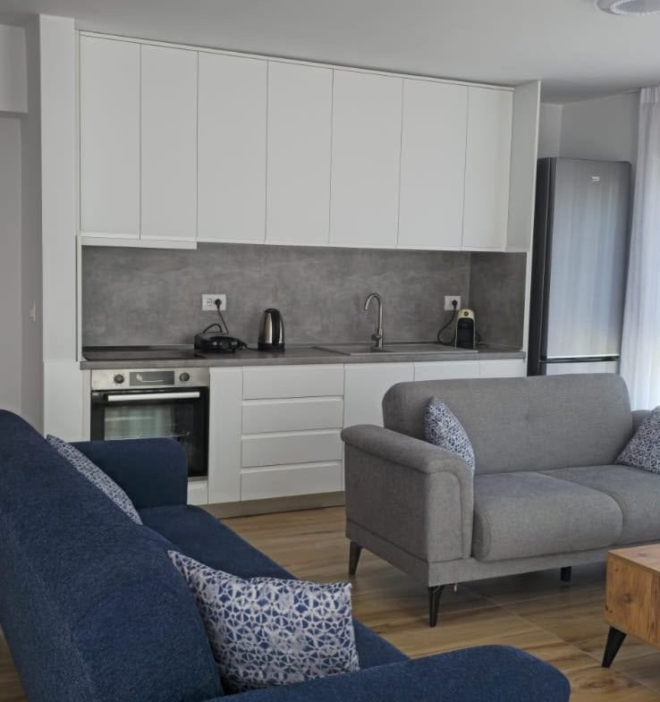 Duplex for sale in Golem, Viena Street, 123 m² with parking space