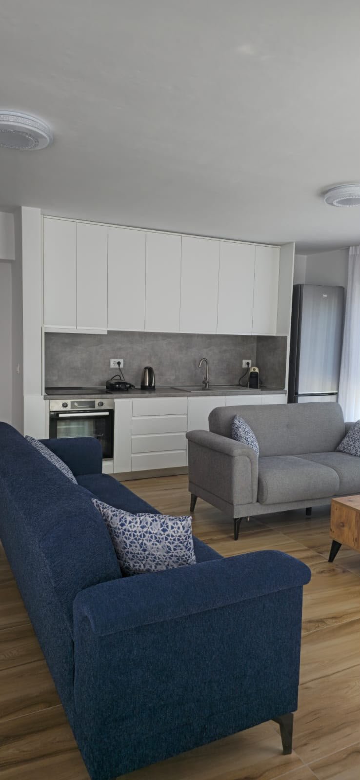 Duplex for sale in Golem, Viena Street, 123 m² with parking space