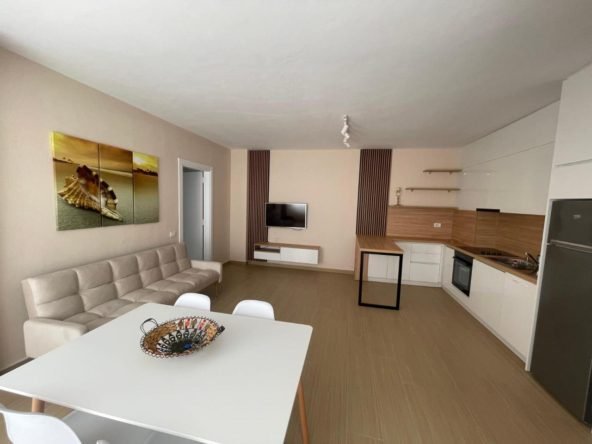 1+1 apartment for sale in Golem opposite Fafa complex