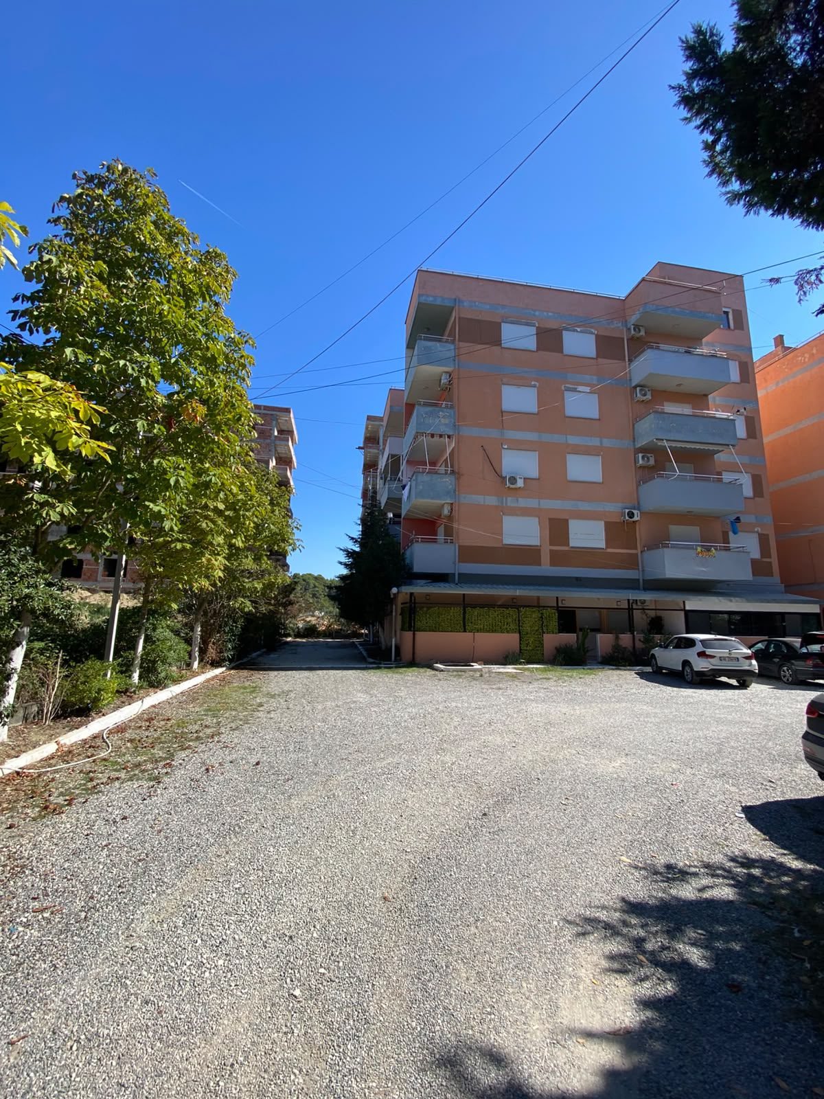 1+1 apartment for sale in Mali i Robit, Golem, 68 m²