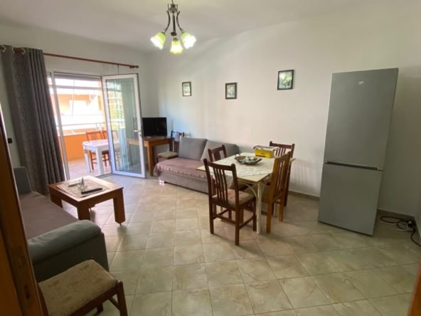 1+1 apartment for sale in Mali i Robit, Golem, 68 m²