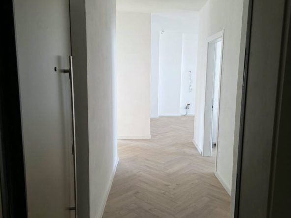 3+1 unfurnished apartment for rent in Golden Tower Residence, Mine Peza Street, Tirana