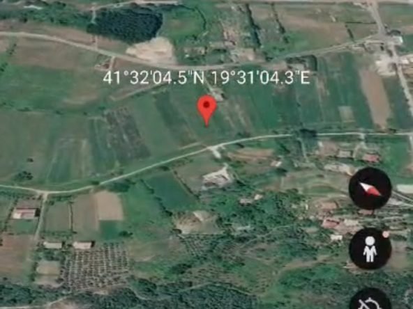 6,930 m² land for sale in Lalzi Bay near the sea